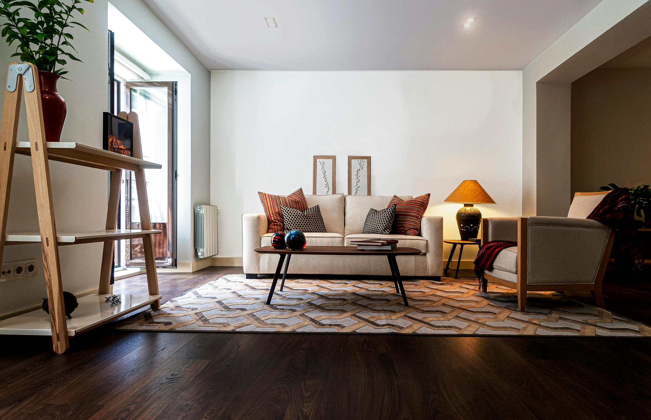 Find inspiration, from stylish living areas and serene bedrooms to functional kitchens and welcoming entryways